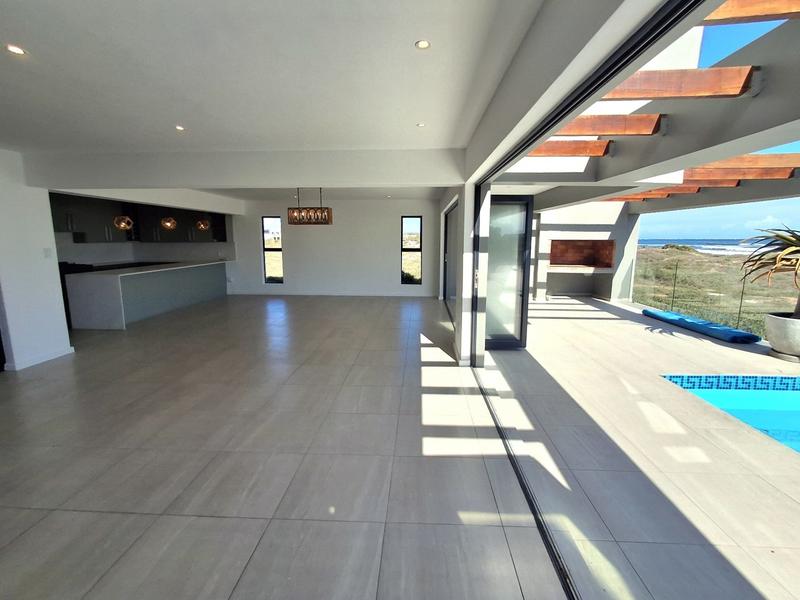 5 Bedroom Property for Sale in Cape St Martin Private Reserve Western Cape